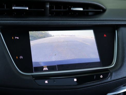 Used 2021 Cadillac XT5 Premium Luxury AWD/4WD image 15