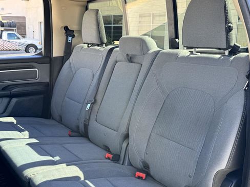 Used 2019 RAM 1500 Big Horn AWD/4WD image 31