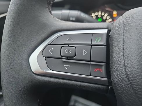 New 2026 Jeep Compass Latitude AWD/4WD image 38