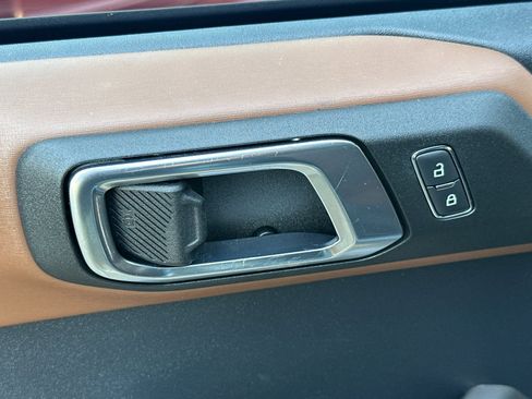 Used 2022 Ford Bronco Outer Banks image 13