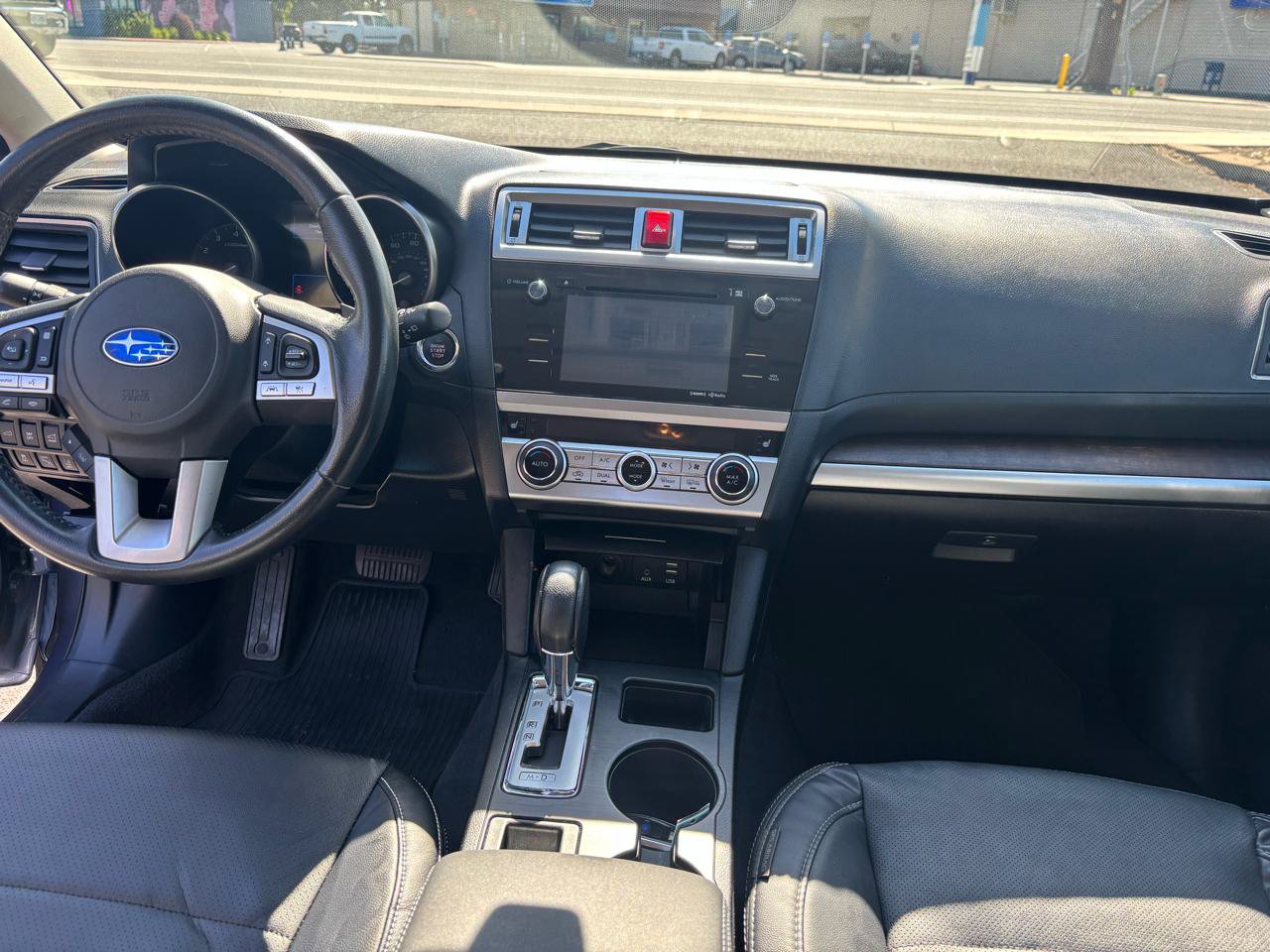 Used 2017 Subaru Outback 2.5i Limited AWD/4WD image 12