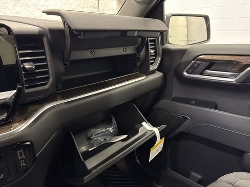 New 2026 Chevrolet Silverado 1500 LT image 22