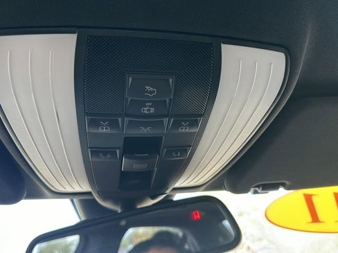 Used 2011 Mercedes-Benz E 350 Sport image 2