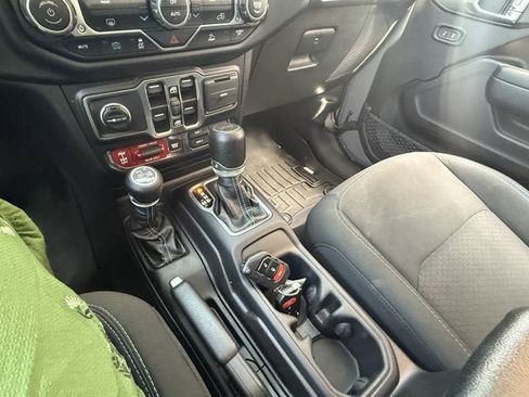 Used 2023 Jeep Wrangler Unlimited Rubicon 4xe w/ Steel Bumper Group image 28