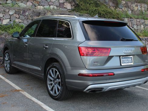 Used 2017 Audi Q7 3.0T Premium Plus w/ Premium Plus Package AWD/4WD image 7