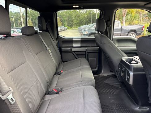 Used 2016 Ford F150 XLT w/ Equipment Group 302A Luxury AWD/4WD image 32