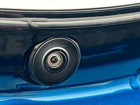 New 2025 Ford Maverick XLT w/ XLT Luxury Package image 9