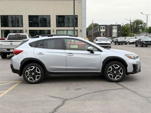 Used 2018 Subaru Crosstrek 2.0i Limited w/ Popular Package #2 AWD/4WD image 8