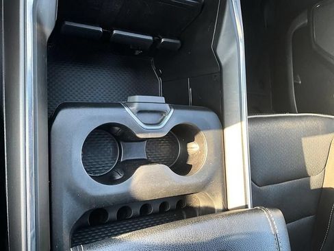 Used 2024 RAM 1500 Laramie AWD/4WD image 25