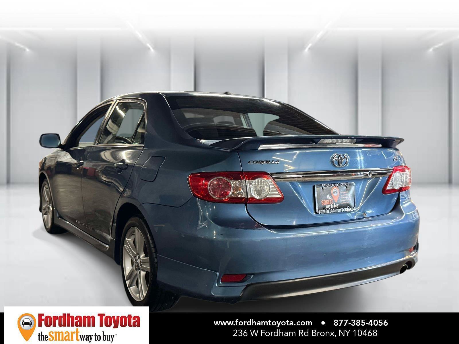 Used 2013 Toyota Corolla S w/ Premium Pkg FWD image 5