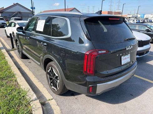 Used 2025 Kia Telluride S FWD image 4