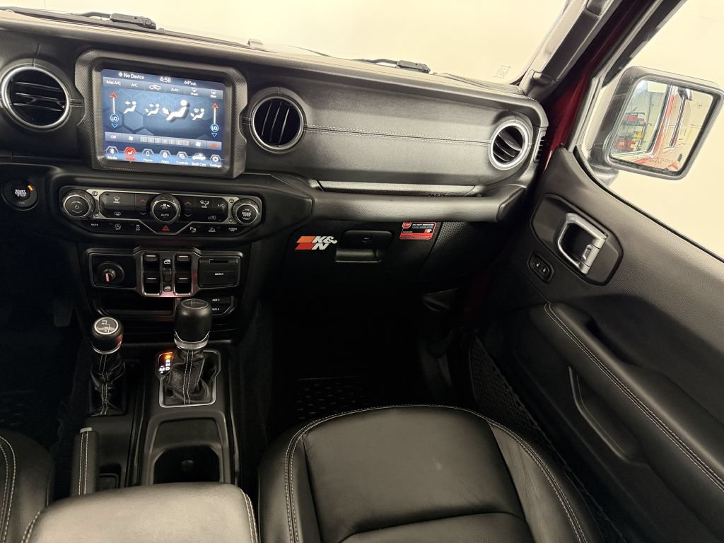 Used 2021 Jeep Gladiator Overland w/ Popular Equipment Package AWD/4WD image 21