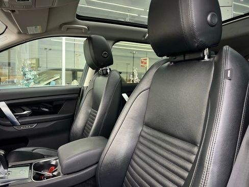 Used 2020 Land Rover Discovery Sport S image 37