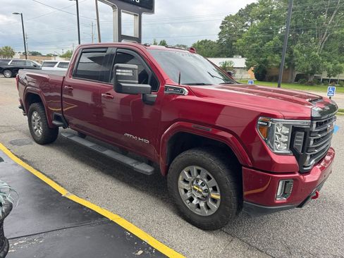 Used 2020 GMC Sierra 2500 AT4 w/ AT4 Premium Package AWD/4WD image 8