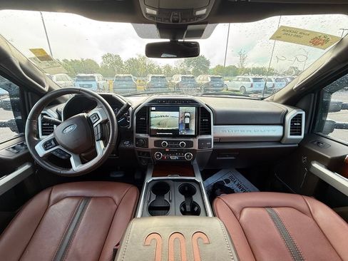 Used 2022 Ford F250 King Ranch w/ King Ranch Ultimate Package AWD/4WD image 30