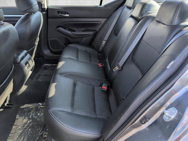 Used 2022 Nissan Altima 2.5 SL FWD image 25