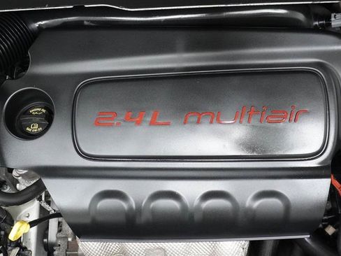 Used 2016 Jeep Renegade Trailhawk AWD/4WD image 32