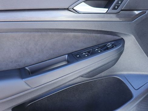 Used 2023 Volkswagen GTI S image 37