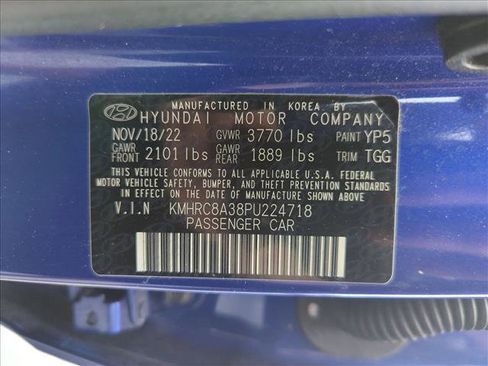 Used 2023 Hyundai Venue SEL FWD image 24