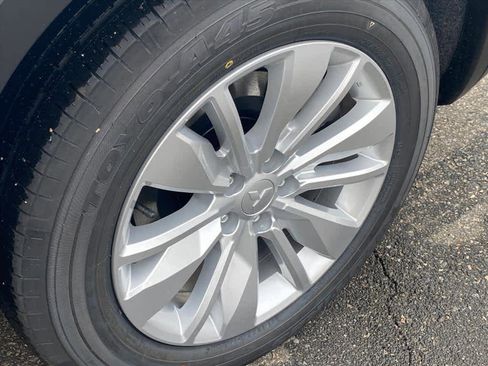 New 2026 Mitsubishi Outlander ES image 15