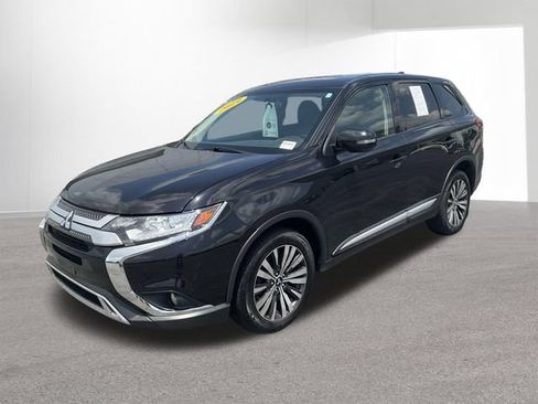 Used 2019 Mitsubishi Outlander ES AWD/4WD image 2