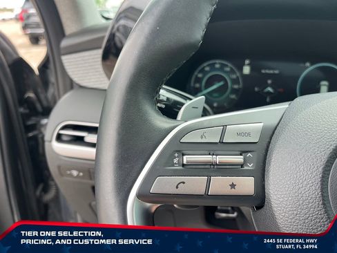 Used 2023 Hyundai Palisade Limited AWD/4WD image 16