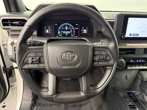 Certified 2026 Toyota Tacoma SR5 AWD/4WD image 24