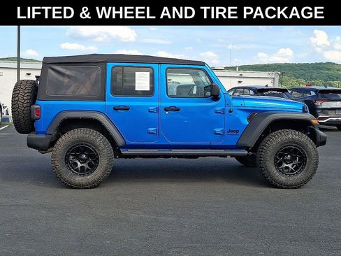 Used 2022 Jeep Wrangler Unlimited Sport AWD/4WD image 7