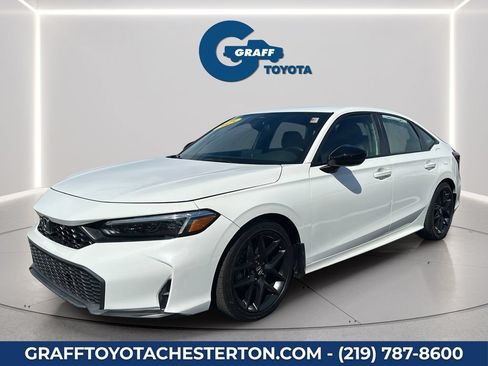 Used 2025 Honda Civic Sport image 1