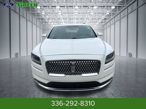 Certified 2023 Lincoln Nautilus Reserve w/ Equipment Group 201A AWD/4WD image 8