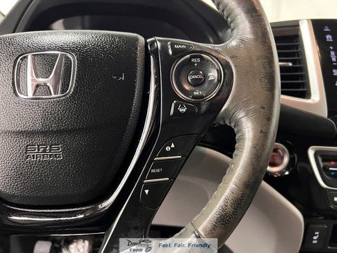 Used 2017 Honda Ridgeline RTL-E image 46