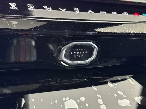 New 2026 Jeep Grand Cherokee Summit w/ Obsidian Package image 20