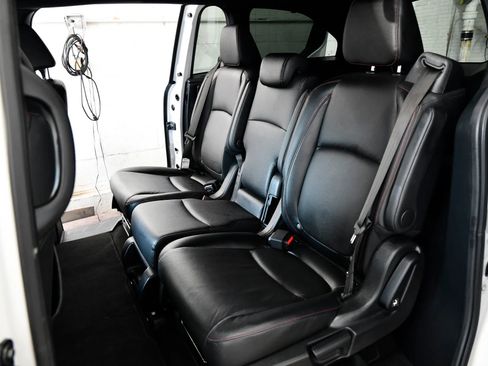 Used 2023 Honda Odyssey Sport image 23
