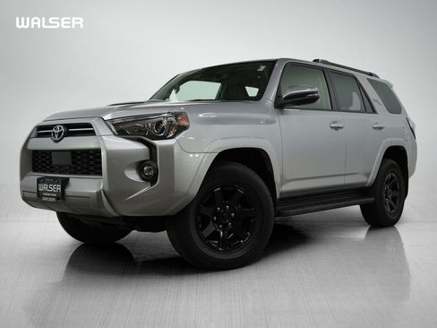 Used 2024 Toyota 4Runner TRD Off-Road Premium image 1