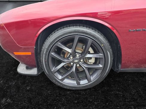 Used 2021 Dodge Challenger R/T w/ Blacktop Package image 9