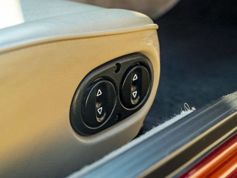 Used 1986 Porsche 944 Turbo image 69