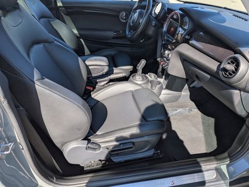 Used 2020 MINI Cooper S image 12