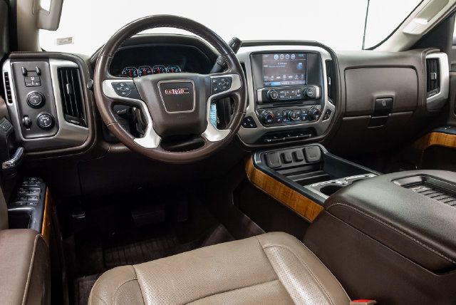 Used 2017 GMC Sierra 2500 SLT AWD/4WD image 7