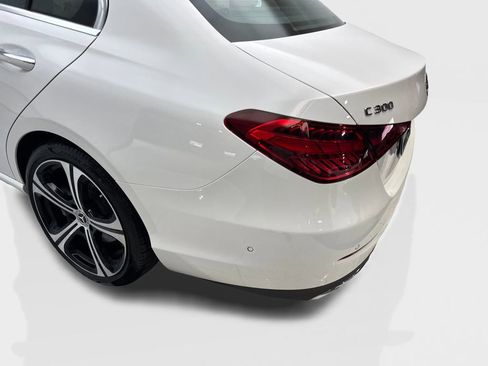Used 2025 Mercedes-Benz C 300 Sedan image 17