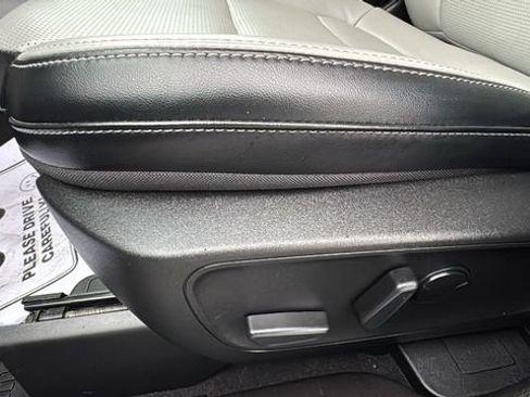 Certified 2023 Ford Escape Platinum w/ Class II Trailer Tow Package image 7