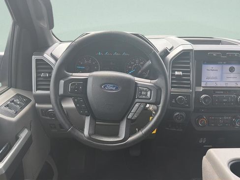 Used 2018 Ford F150 XLT w/ Equipment Group 302A Luxury AWD/4WD image 24