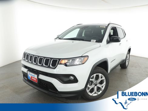New 2026 Jeep Compass Latitude image 1