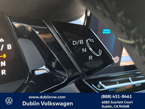 Certified 2023 Volkswagen ID.4 Pro RWD image 21
