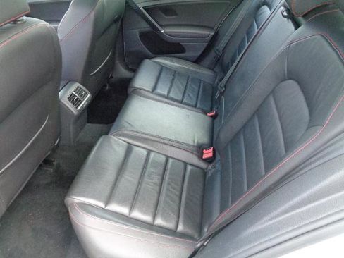 Used 2015 Volkswagen GTI Autobahn w/ Lighting Package (SEL) image 30