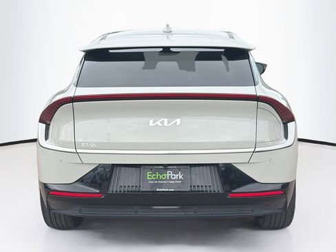 Used 2024 Kia EV6 Wind AWD/4WD image 7