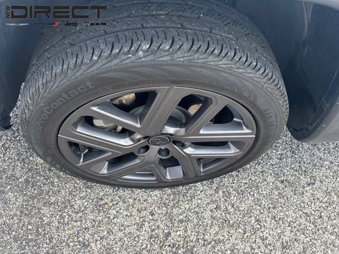 Used 2026 Jeep Compass Limited AWD/4WD image 11