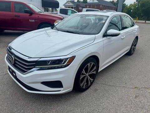 Used 2021 Volkswagen Passat 2.0T SE FWD image 2