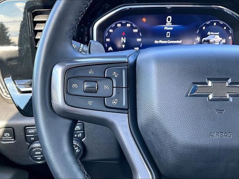 Used 2024 Chevrolet Silverado 1500 ZR2 image 25