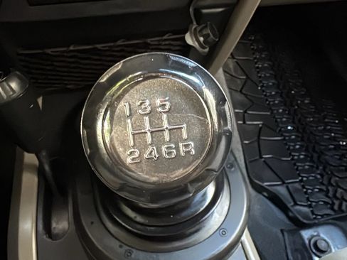 Used 2009 Jeep Wrangler X AWD/4WD image 10