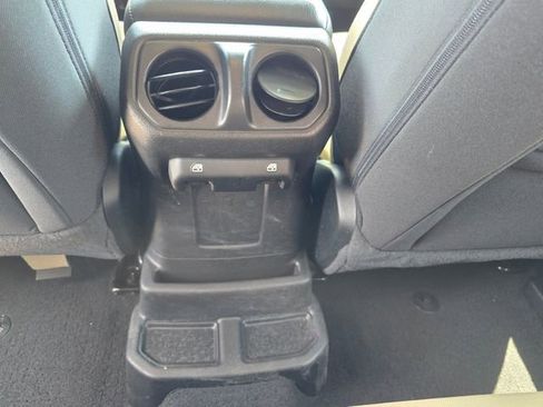 Used 2023 Jeep Wrangler Unlimited w/ Cold Weather Group AWD/4WD image 29